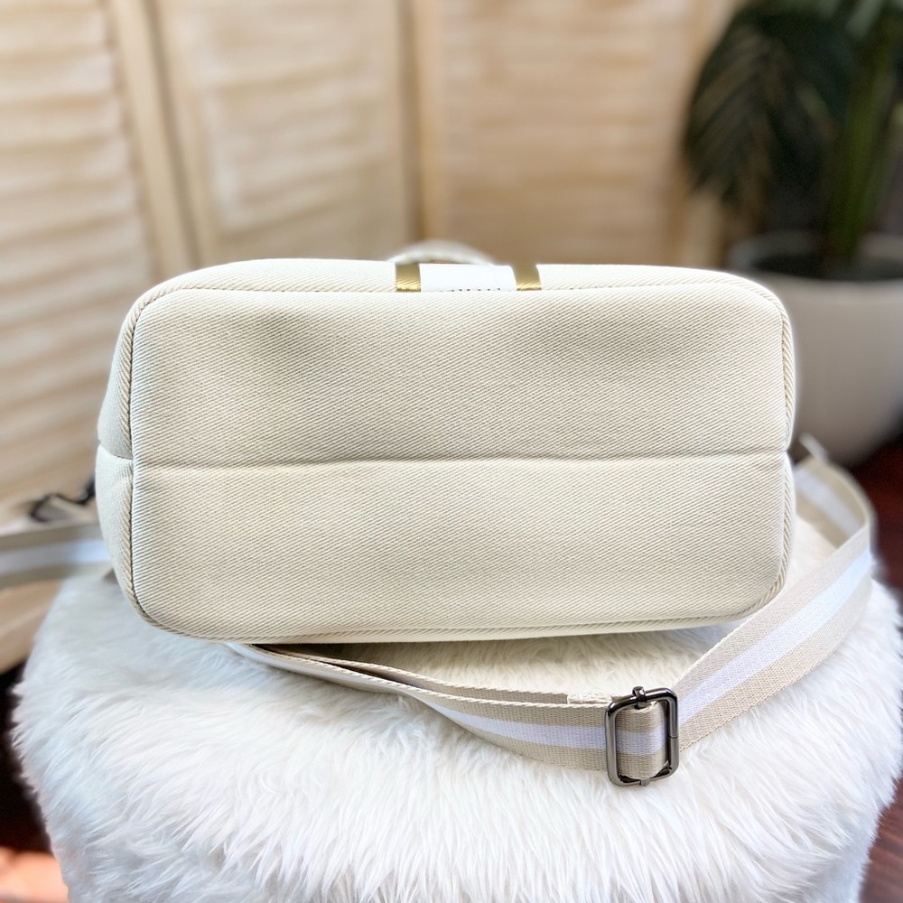 Ivory Canvas Shoulder Bag - Picture 8 of 8
